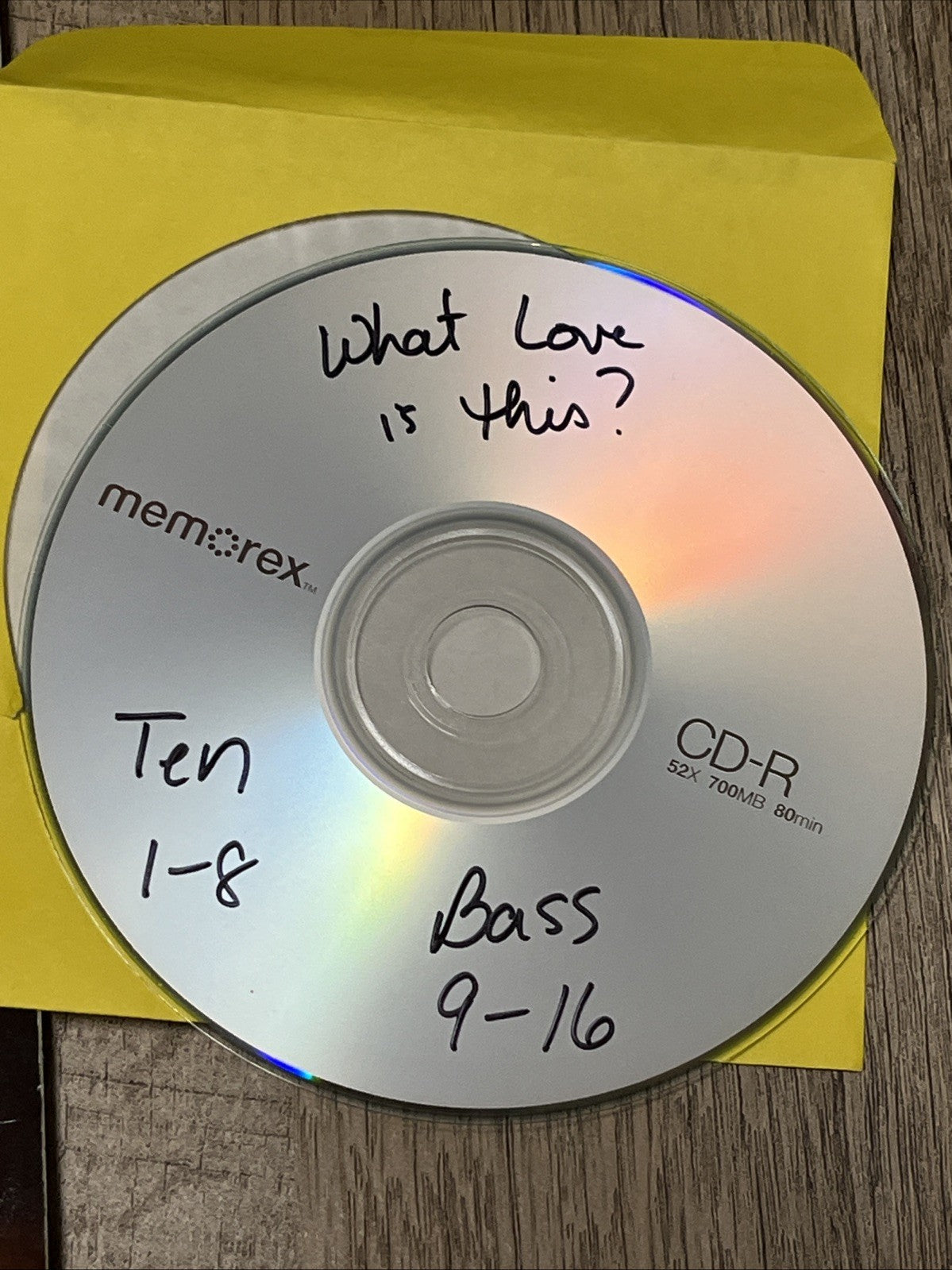 WHAT LOVE IS THIS SAB: SUFFERING SERVANT - CONQUERING KING By Lloyd Larson, Mary
