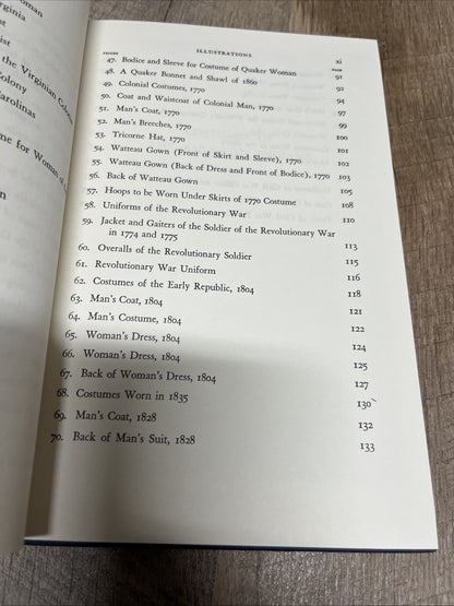 How  to Make Historic American Costumes Mary  Evans 1989