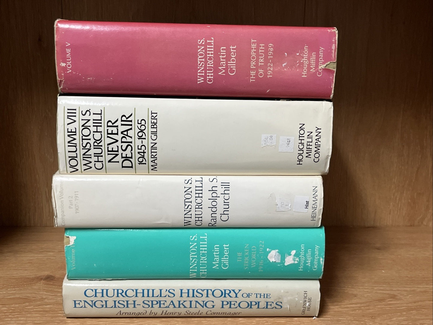 Lot of 5 Winston S Churchill Randolph Churchill & Martin Gilbert / Henry Steel