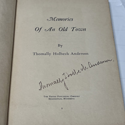 Memories of an Old Town Thomally Holbech Anderson 1939 SIGNED COPY