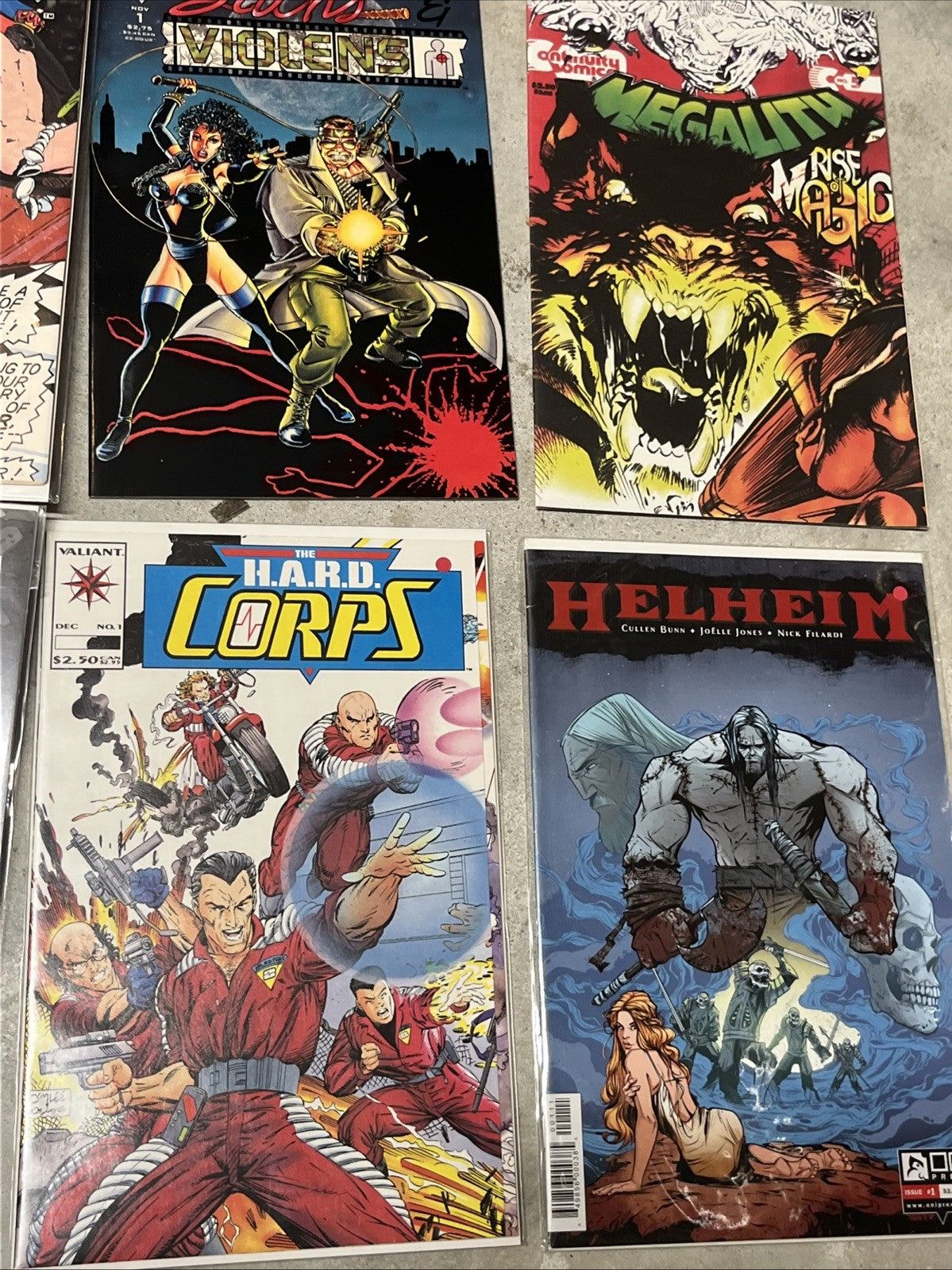Comic Lot of 50, mix indie, DC and Marvel Comic Books