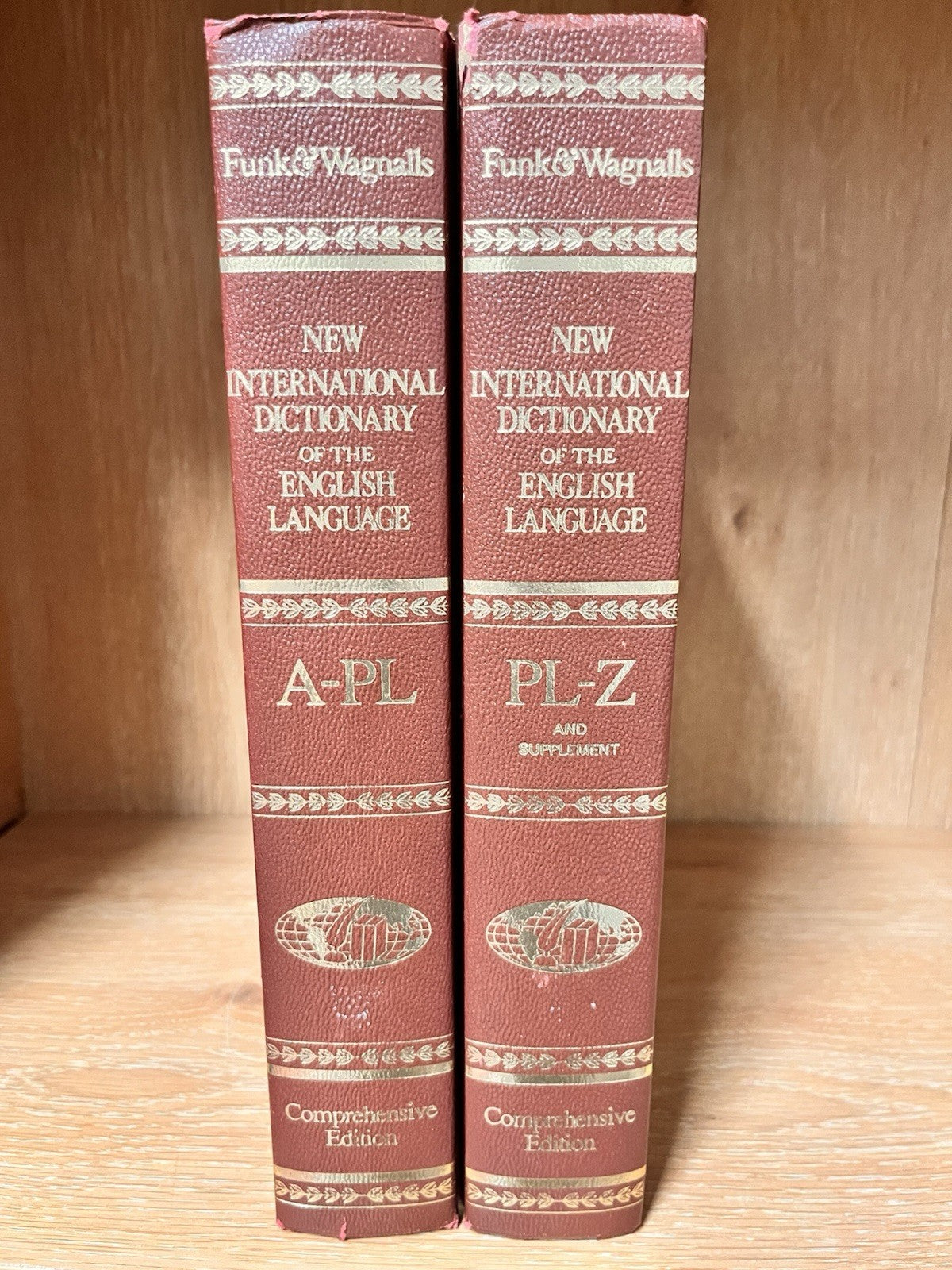 Funk & Wagnalls New International Dictionary of the English Language A-Z 1995