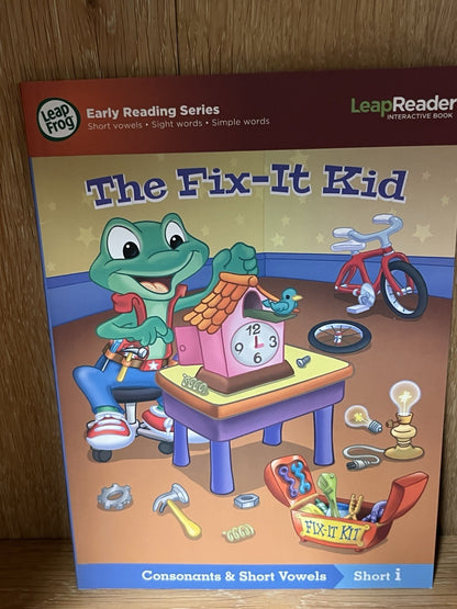 Lot of 7 Leap Frog Early Reading Series Leap Reader Interactive &  Scholastic