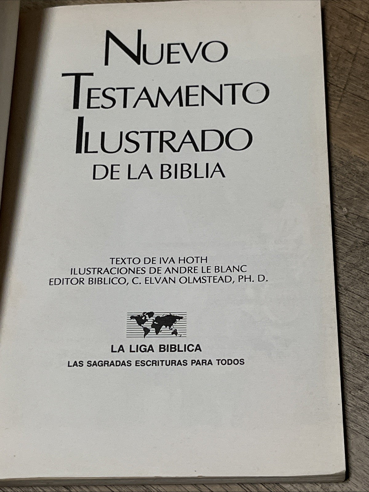 Nuevo Testamento Ilustrado (Spanish Edition) by chariot-victor-publishing