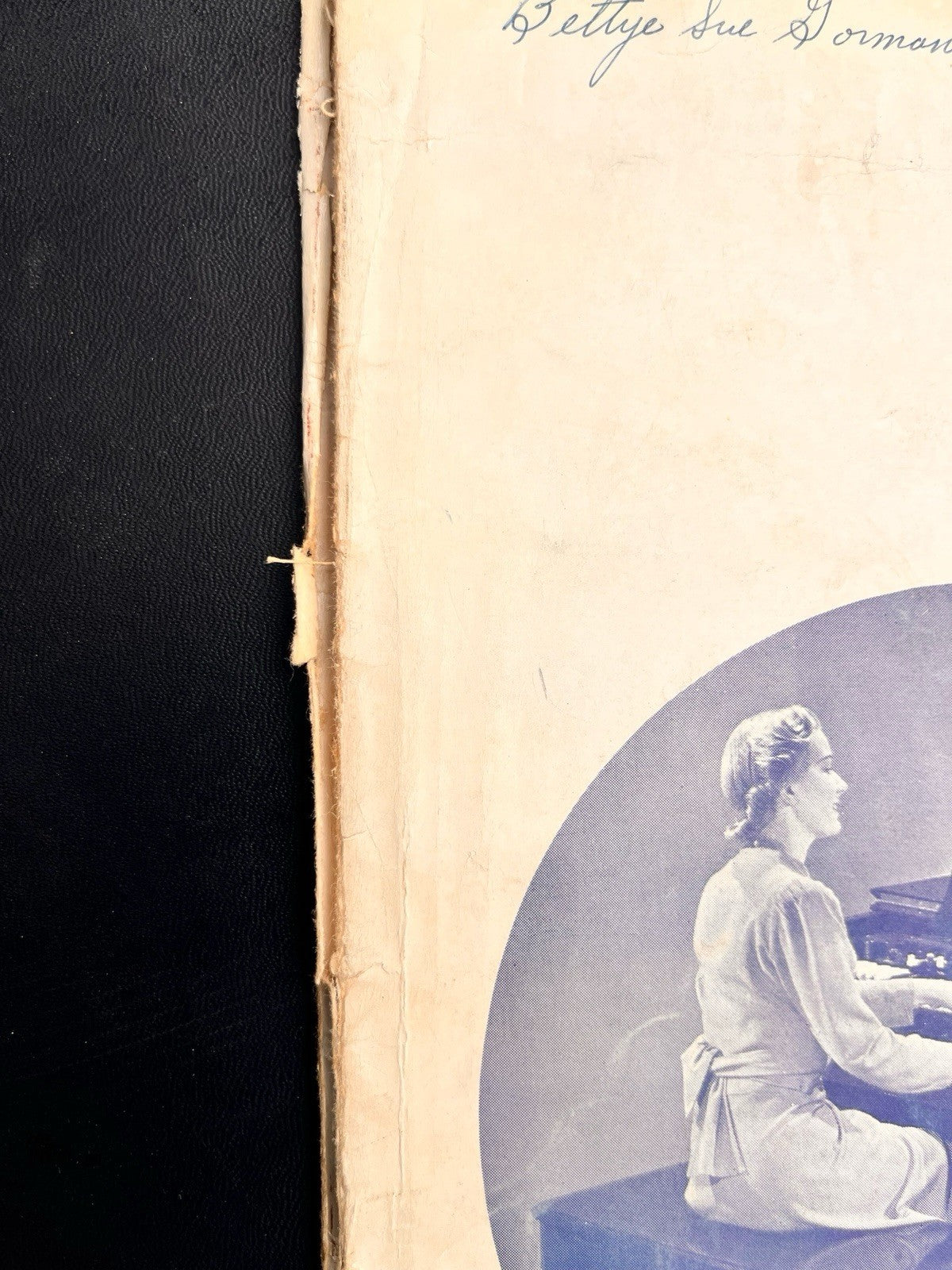 The Hammond Organ Stainer-Hallett