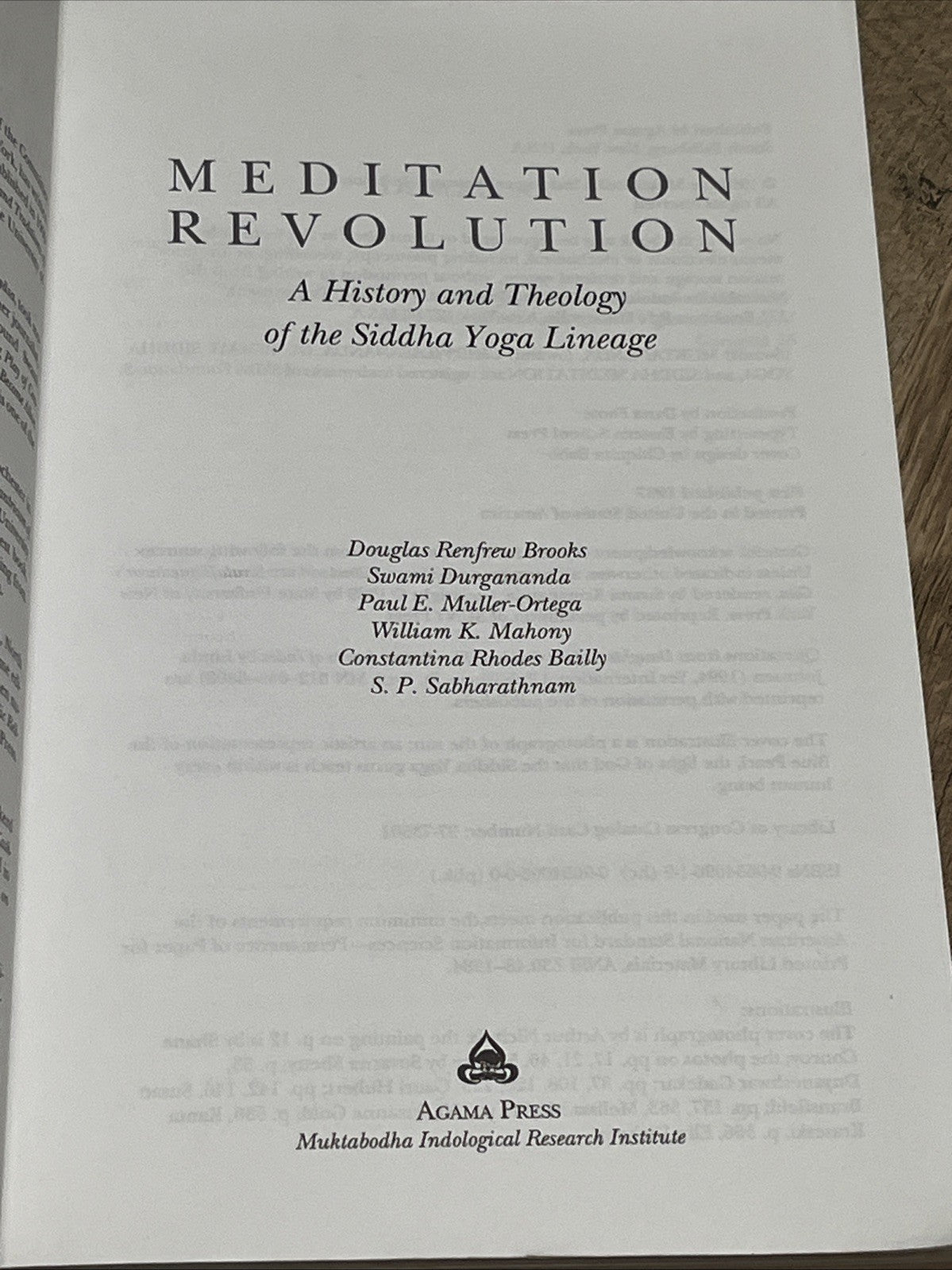 Meditation Revolution 1st Ed A History And Theology Of The Siddha Yoga Lineage