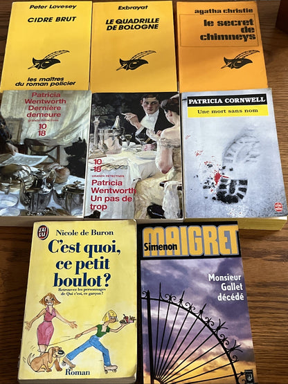 French Books Lot of 8