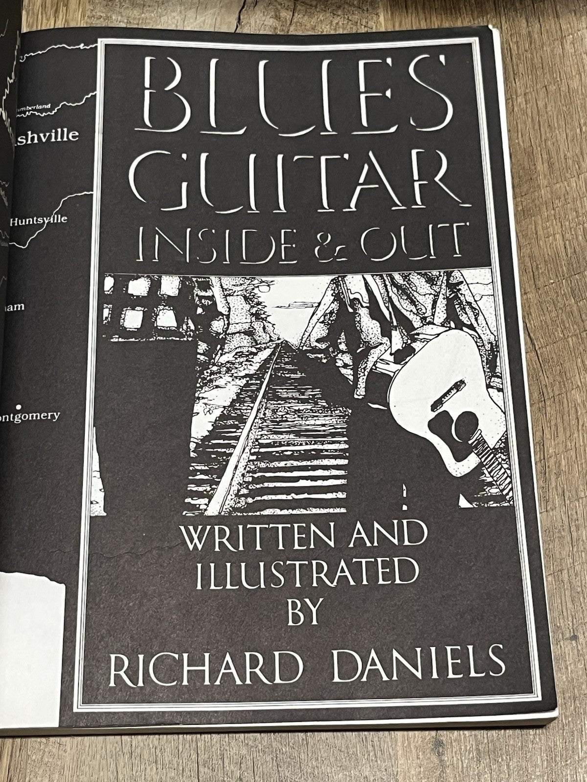 Blues Guitar Inside and Out - Guitar Educational 14th Reprinting 1996
