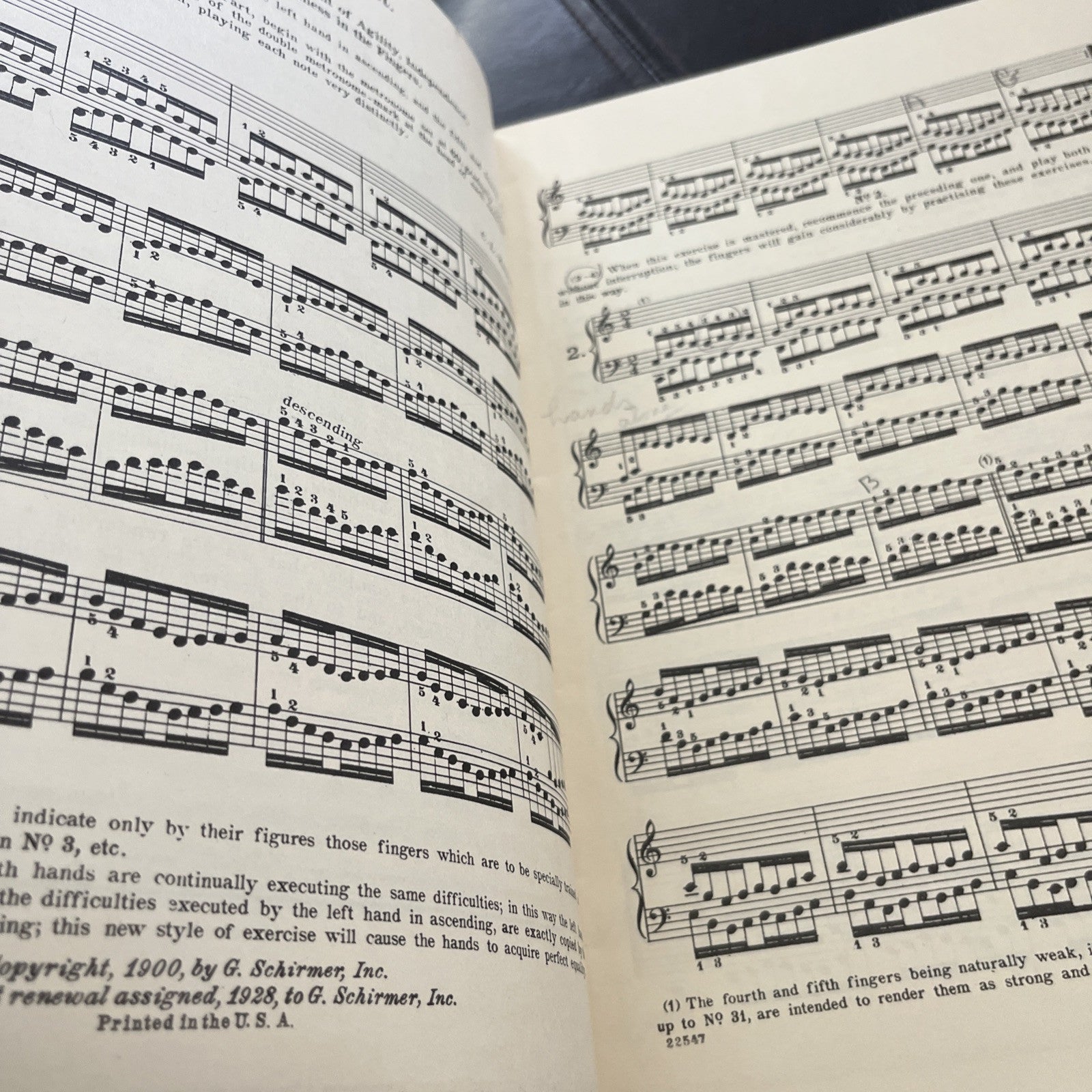 Hanon the Virtuoso Pianist - -Bk. 60 Exercises Vol 1071 Schirmer; Book 1  (1928)