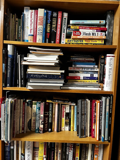 Lot of 10 Pounds  INSTANT COLLECTION GENERAL FICTION Book MIX GENRE SET