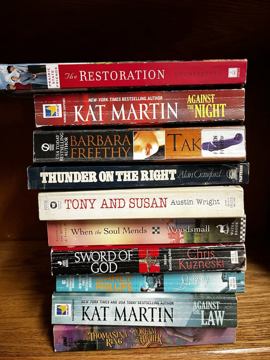 RANDOM PULL Lot of 20 ROMANCE Mass-Market Paperback PB Books